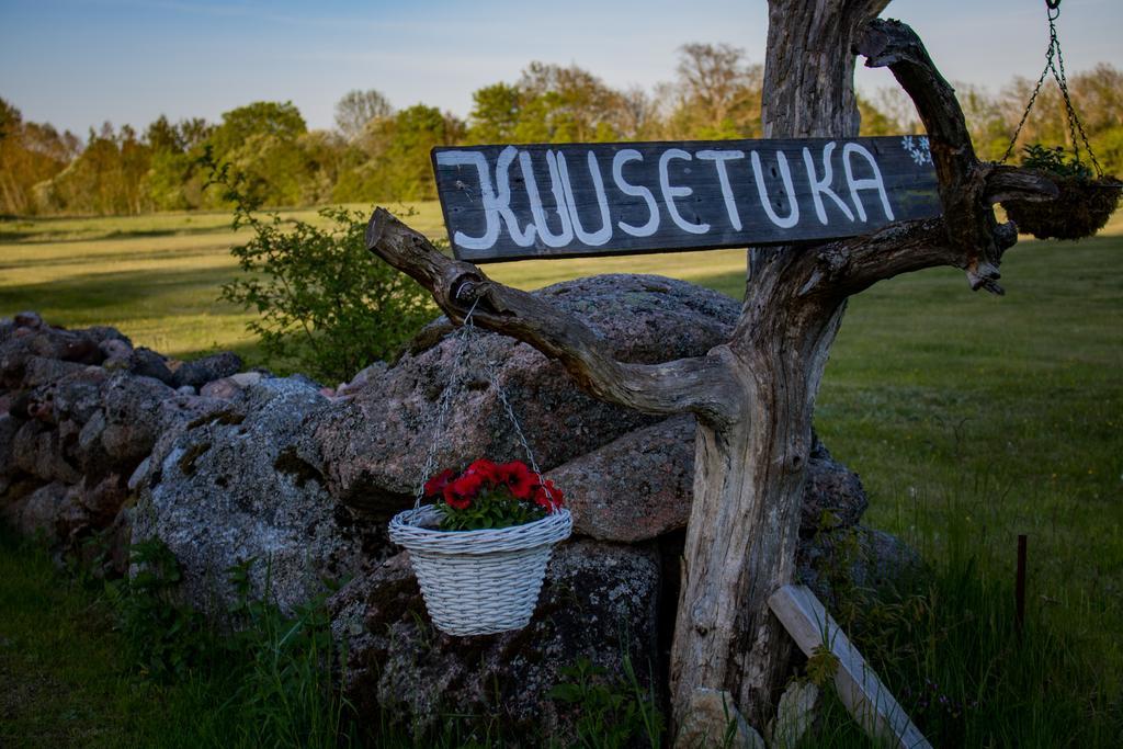 Villa Kuusetuka Tourism Farm Pahkla Exterior foto